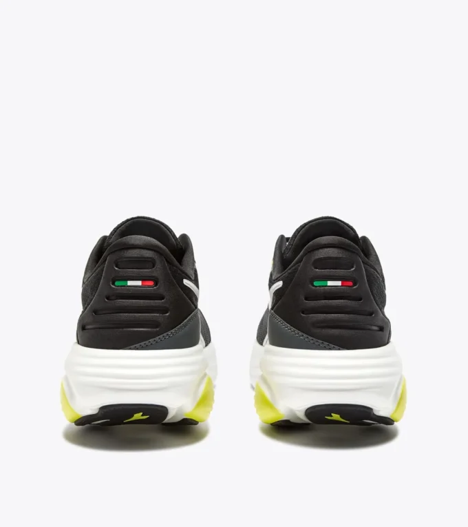 Atomo Star Scarpa da running Made in Italy – Leggerezza e ammortizzazione