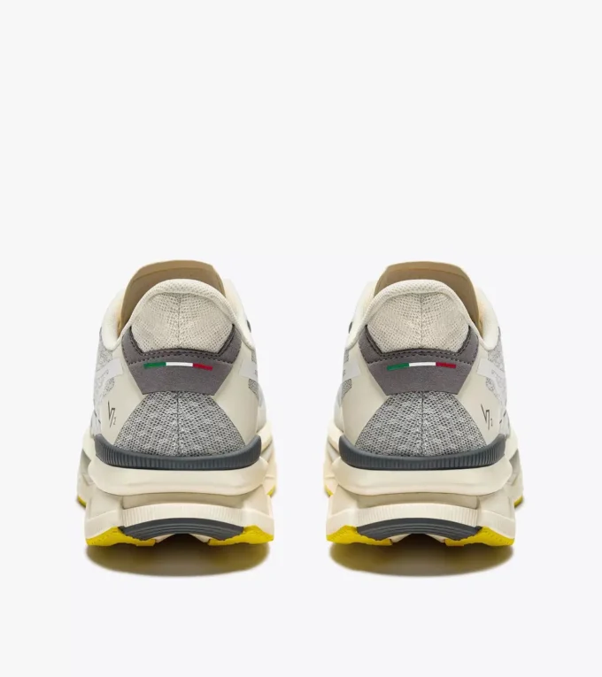 Atomo V7000-2 Scarpa da corsa Made in Italy – Leggerezza e ammortizzazione – Tutti i generi