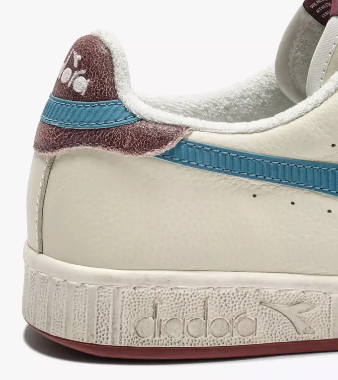 Game Low Stripes Waxed Sneaker da tennis retrò