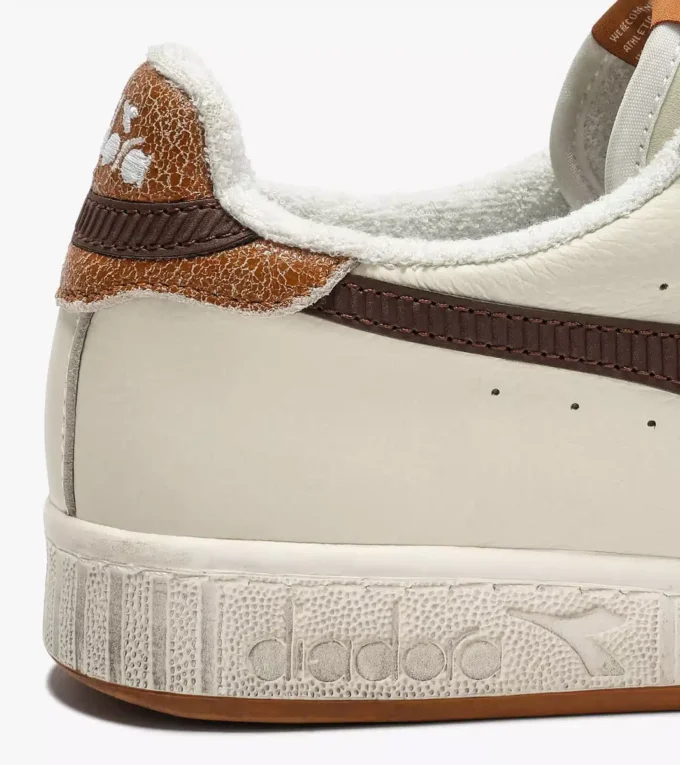 Game Low Stripes Waxed Sneaker da tennis retrò