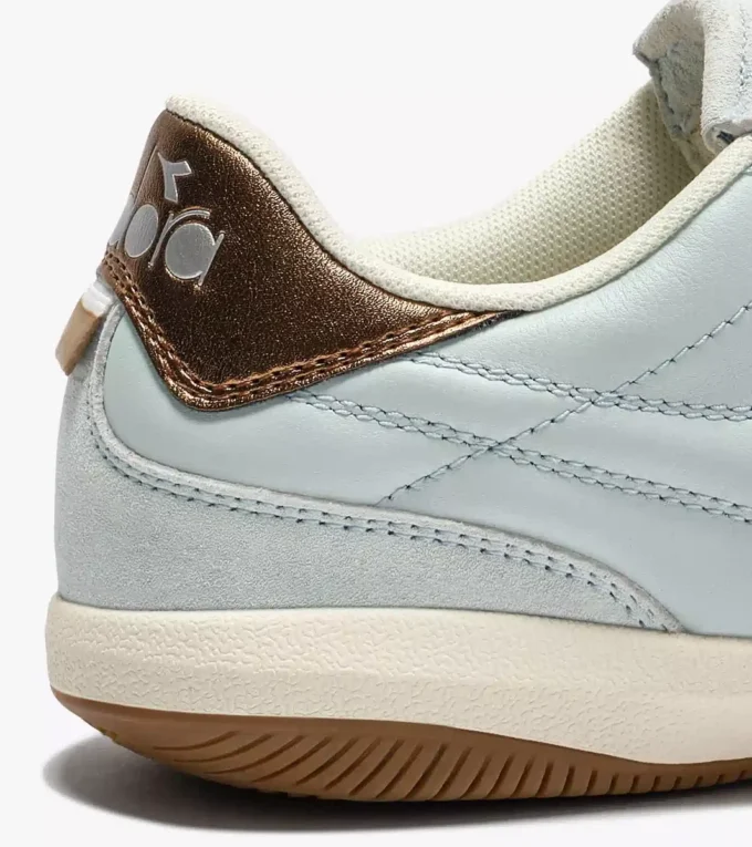 Gold Indoor Metal Sneakers in pelle in stile terrace