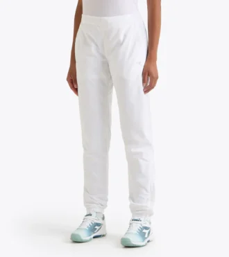 L. Pantaloni da tennis