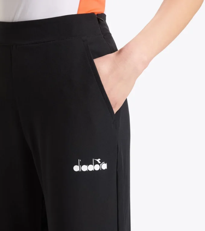 L. Pantaloni Pantaloni da tennis