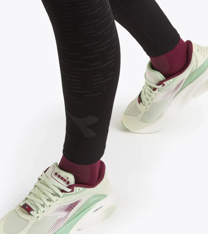 L. Run Tights Stratouno Calzamaglia tecnica per il controllo della temperatura – Running