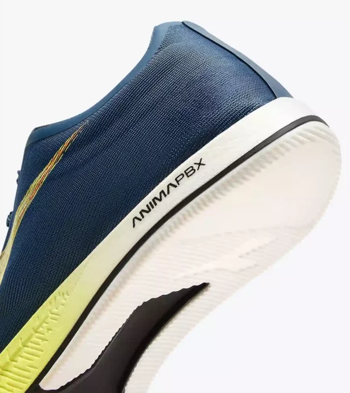 Mezzofondo Scarpe chiodate per medie distanze – Competizione