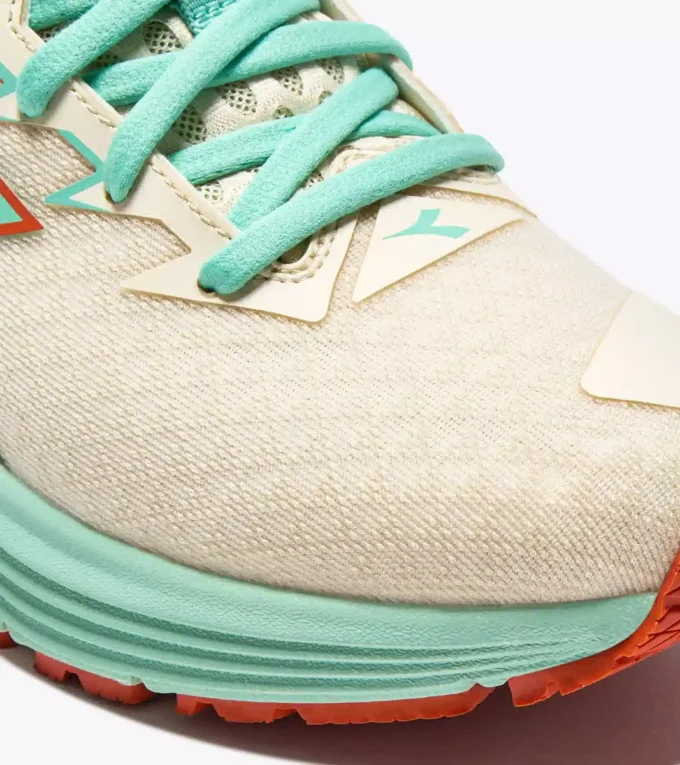 Mythos Blushield 10 Vortice W Scarpa da running – Ammortizzazione e protezione