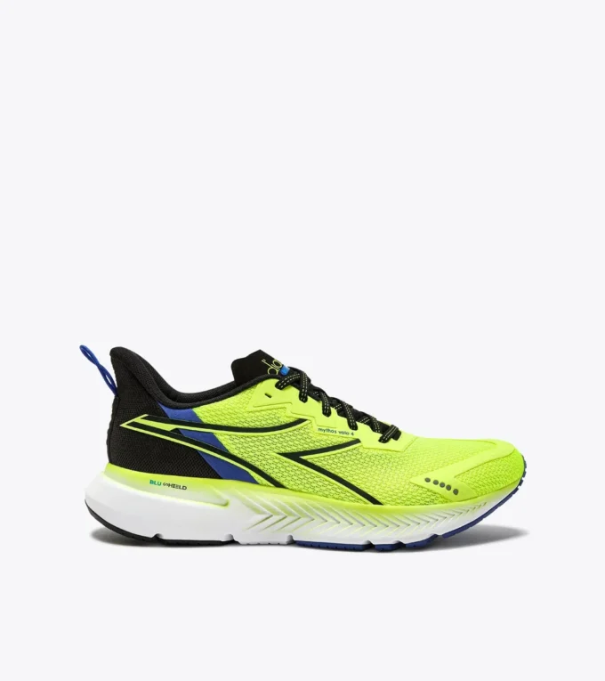 Mythos Blushield Volo 4 Scarpa da running – Stabilità e leggerezza