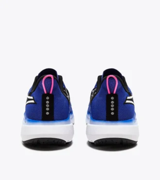 Mythos Blushield Volo 4 Scarpa da running – Stabilità e leggerezza