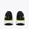 Mythos Blushield Volo 4 Scarpa da running – Stabilità e leggerezza
