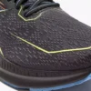 Mythos Blushield Volo 5 Scarpa da running – Stabilità e leggerezza