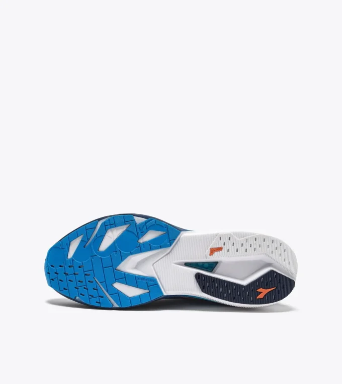 Mythos Blushield Volo 5 Scarpa da running – Stabilità e leggerezza
