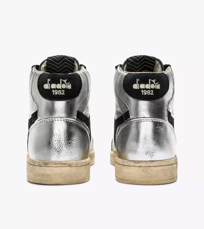 Prestige High Metal Sneaker Heritage usata realizzata in pelle