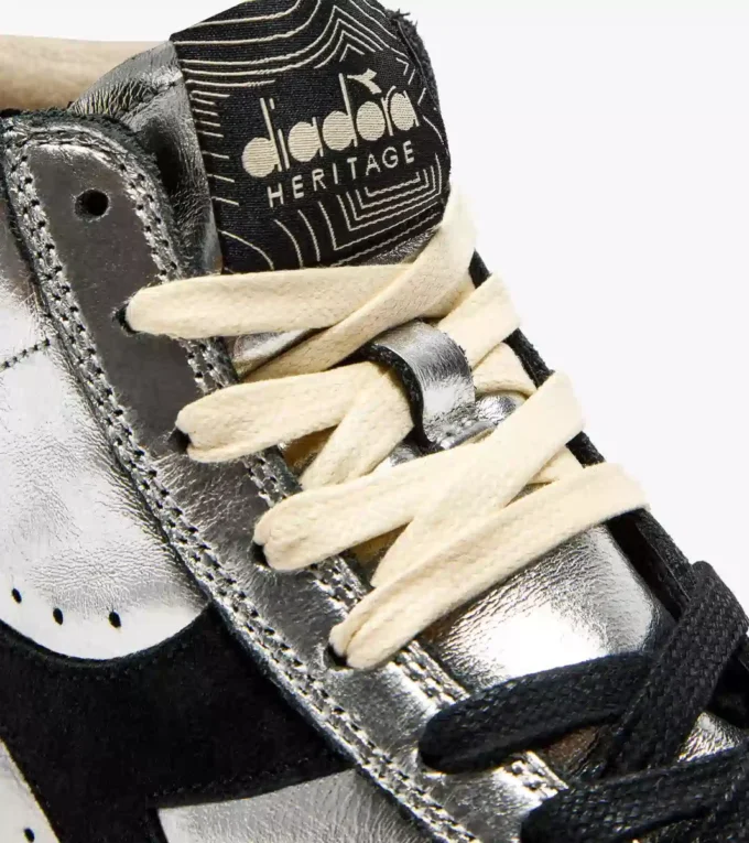 Prestige High Metal Sneaker Heritage usata realizzata in pelle
