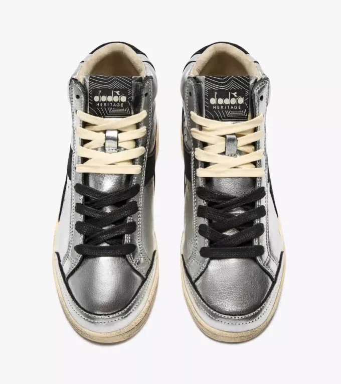 Prestige High Metal Sneaker Heritage usata realizzata in pelle