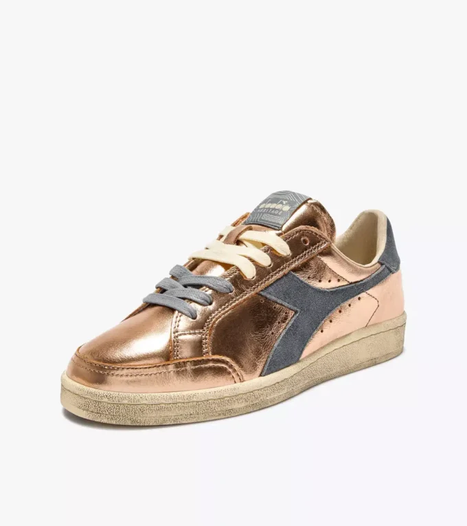 Prestige Metal Used Sneaker Heritage realizzata in pelle