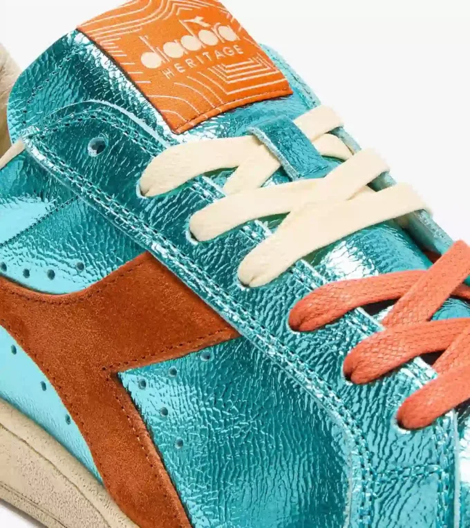 Prestige Metal Used Sneaker Heritage realizzata in pelle