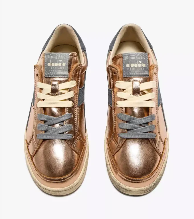 Prestige Metal Used Sneaker Heritage realizzata in pelle
