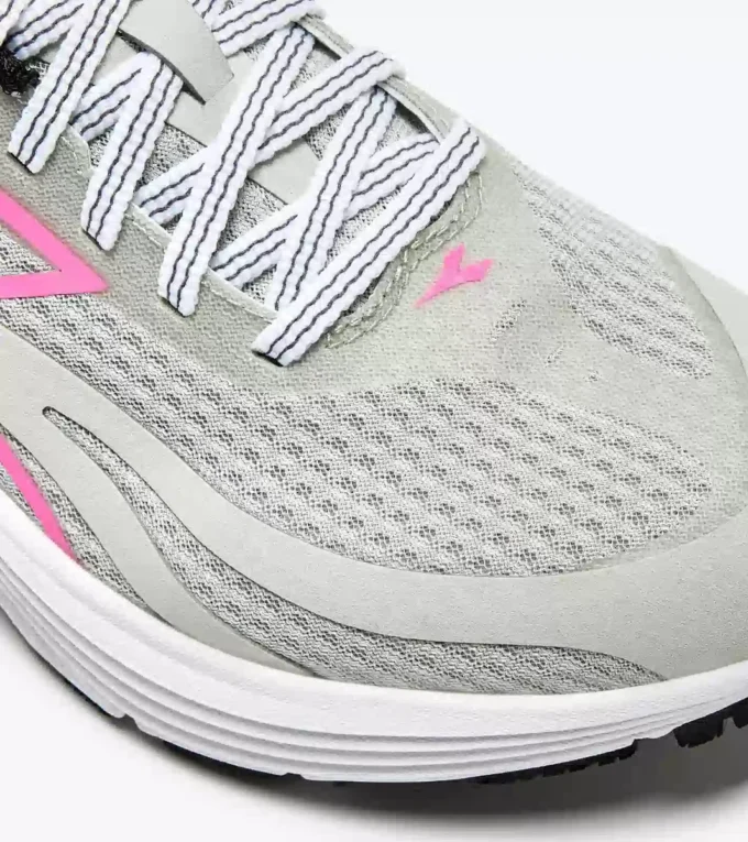 Scarpa da corsa Mythos Blushield 9 Vortice W – Ammortizzazione e protezione