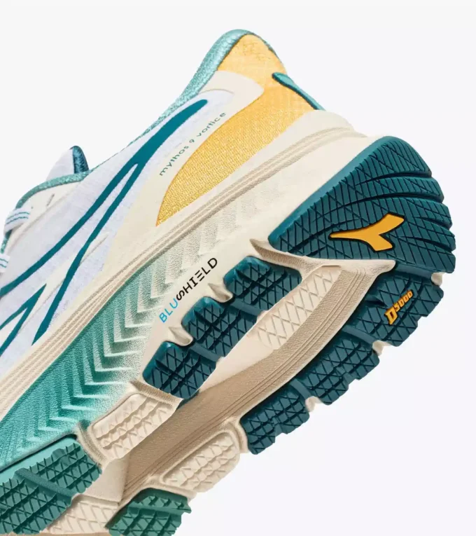 Scarpa da corsa Mythos Blushield 9 Vortice W – Ammortizzazione e protezione
