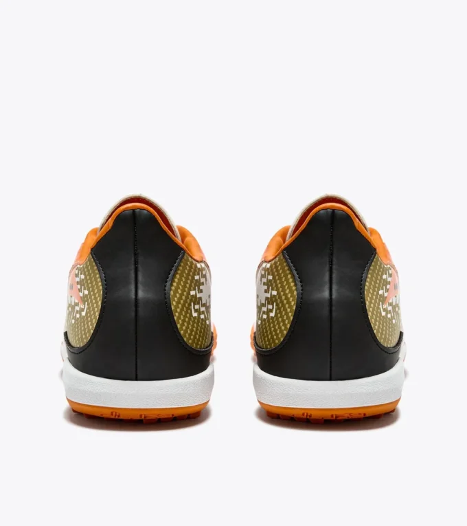 Scarpe da calcio Maximus Elite R Tfr per campi sintetici