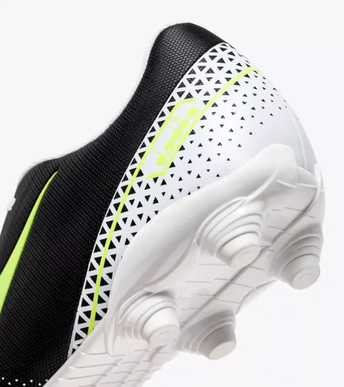 Scarpe da calcio Pichichi 6 Mg14 per terreni compatti Scarpe da calcio Pichichi 6 Mg14 per terreni compatti