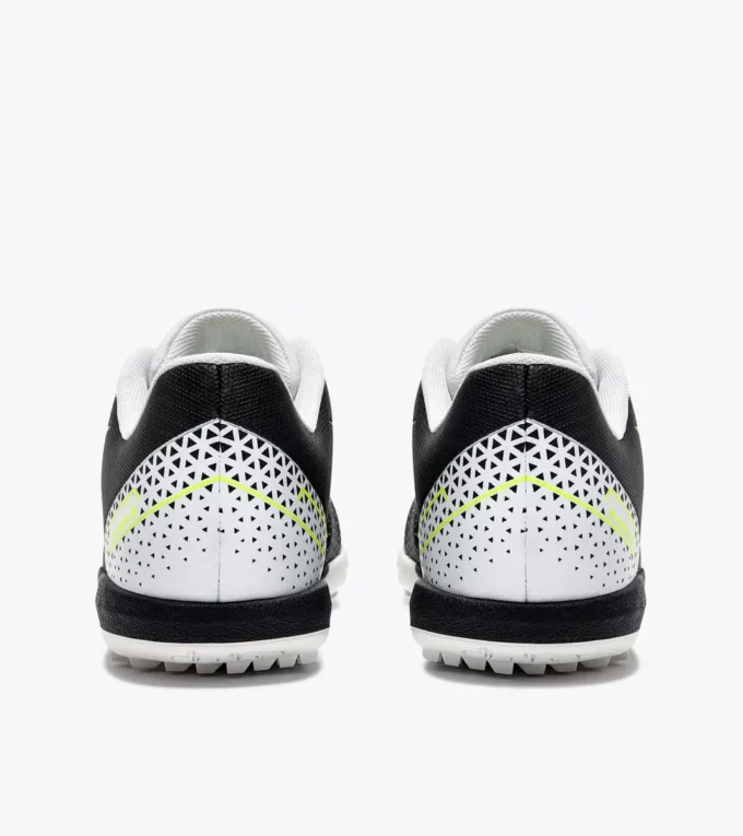 Scarpe da calcio Pichichi 6 Tfr per campi sintetici o terreni compatti