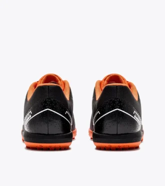Scarpe da calcio Pichichi 6 Tfr per campi sintetici o terreni compatti