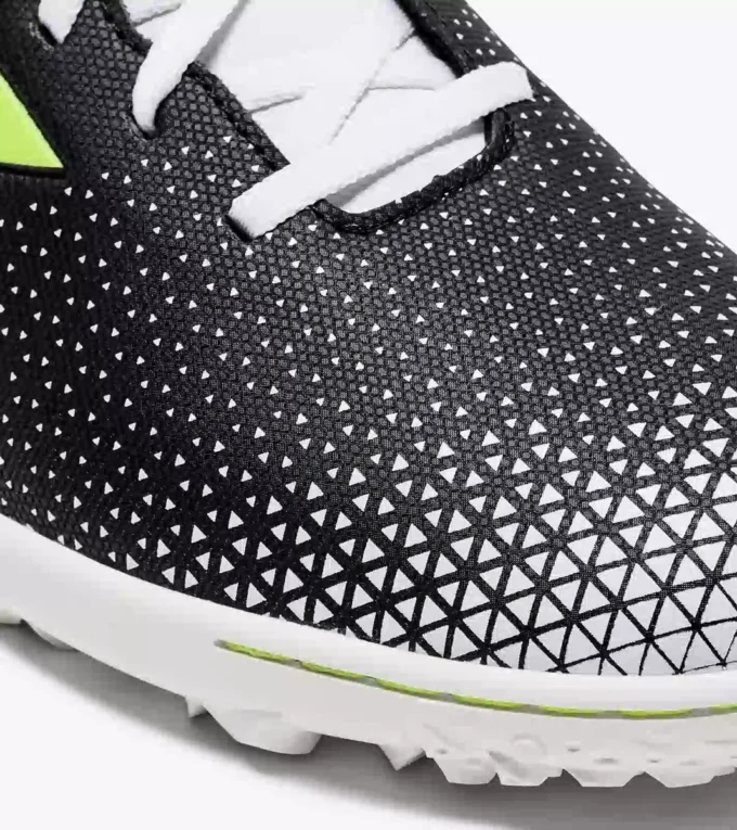 Scarpe da calcio Pichichi 6 Tfr per campi sintetici o terreni compatti