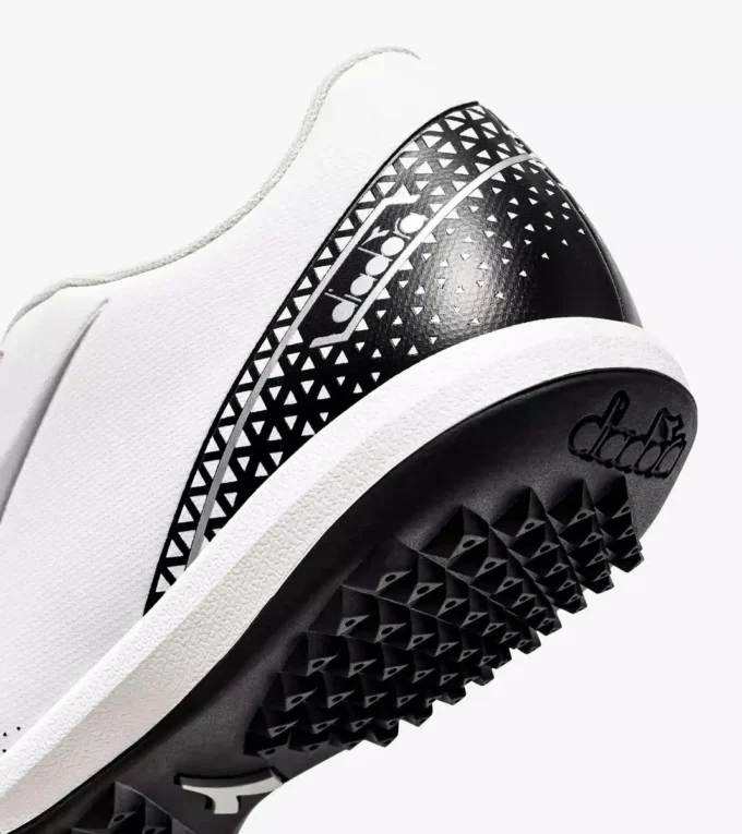 Scarpe da calcio Pichichi 6 Tfr per campi sintetici o terreni compatti