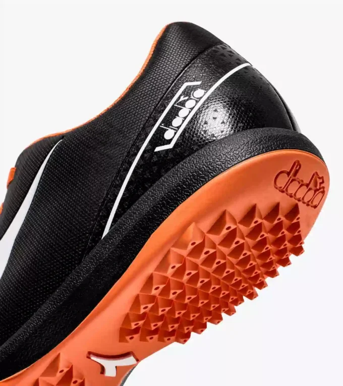 Scarpe da calcio Pichichi 6 Tfr per campi sintetici o terreni compatti
