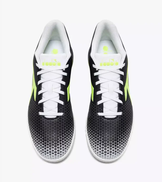Scarpe da calcio Pichichi 6 Tfr per campi sintetici o terreni compatti
