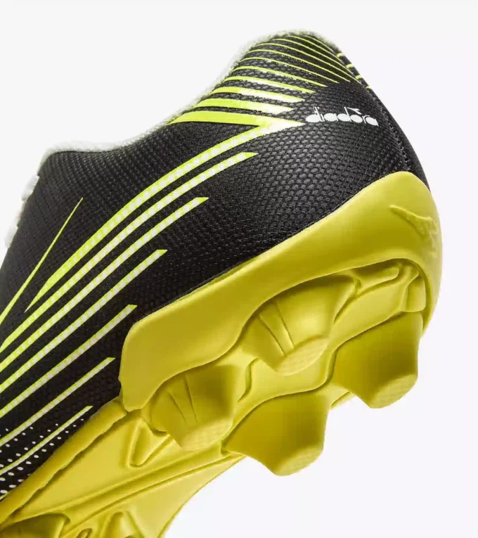 Scarpe da calcio Pichichi 8 Md Jr per terreni duri – Junior
