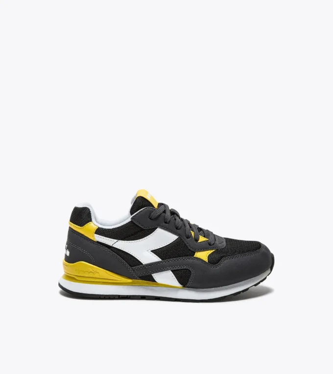 Scarpe sportive N.92 Gs – Ragazzi 8-16 anni