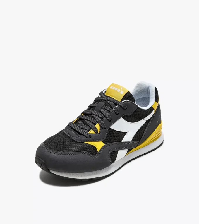 Scarpe sportive N.92 Gs – Ragazzi 8-16 anni