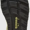 Scarpe sportive N9002