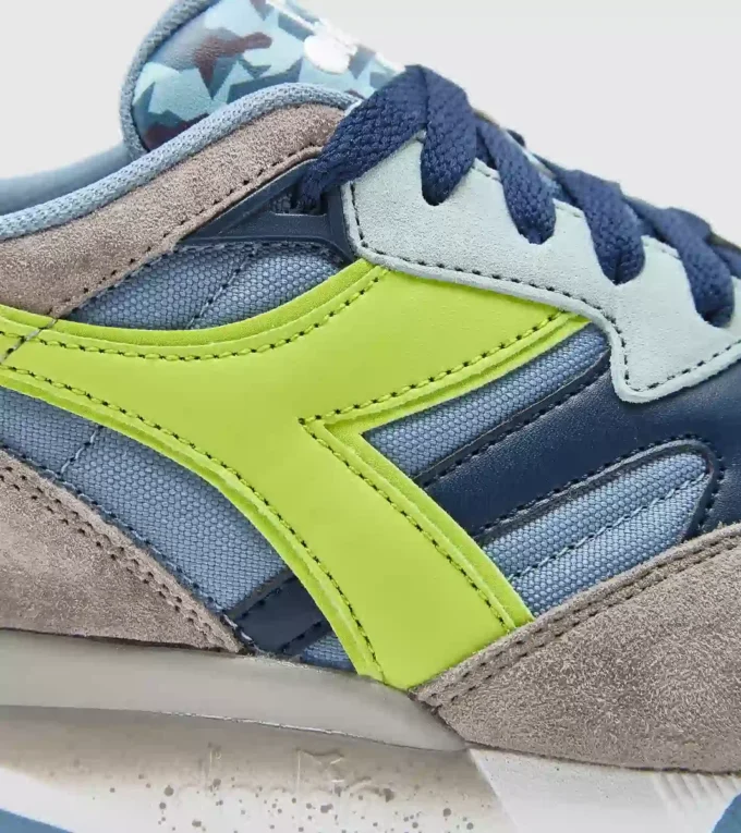 Scarpe sportive N9002