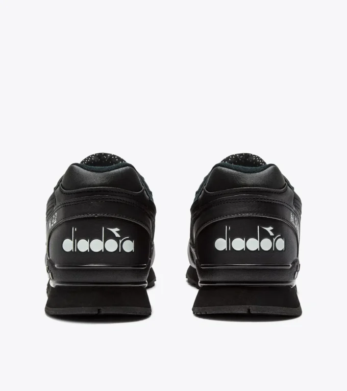 Sneaker sportiva N.92 L