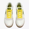 Sneakers in pelle ispirate alla terrazza interna di Seoul