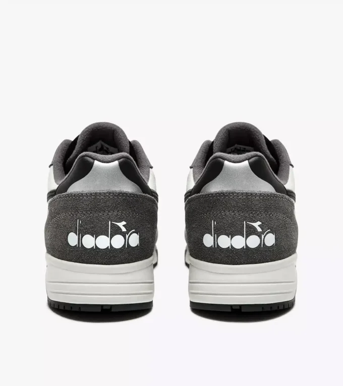 Sneakers sportive N902