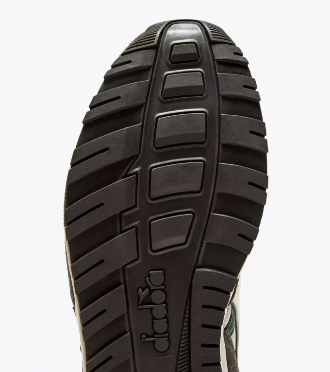 Sneakers sportive N902