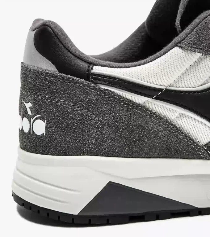 Sneakers sportive N902