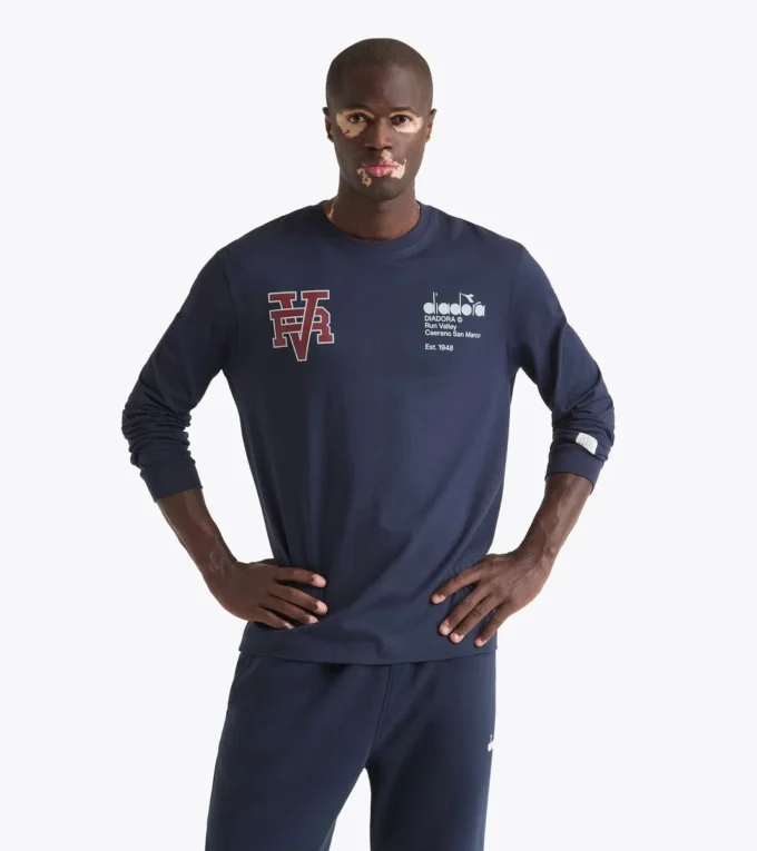 T-shirt Ls Run Valley T-shirt ispirata allo stile college – Run Valley