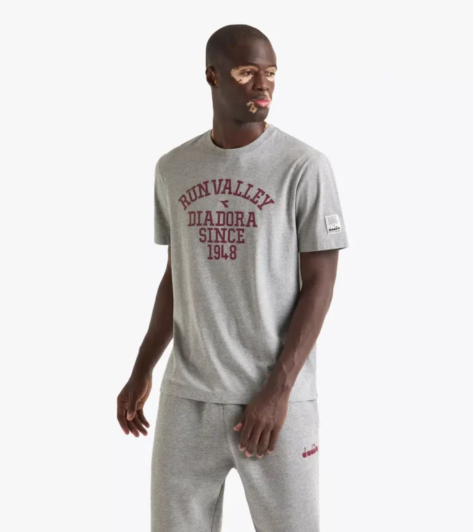 T-shirt Ss Run Valley T-shirt ispirata allo stile college – Run Valley