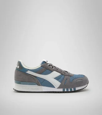 Titan Scarpe sportive