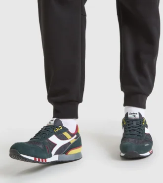 Titan Scarpe sportive