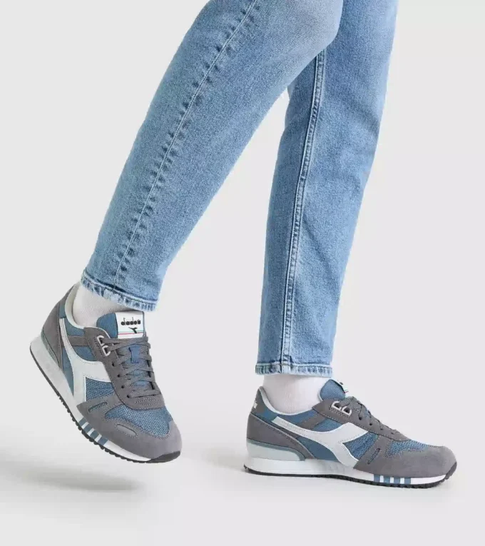 Titan Scarpe sportive