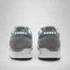 Titan Scarpe sportive