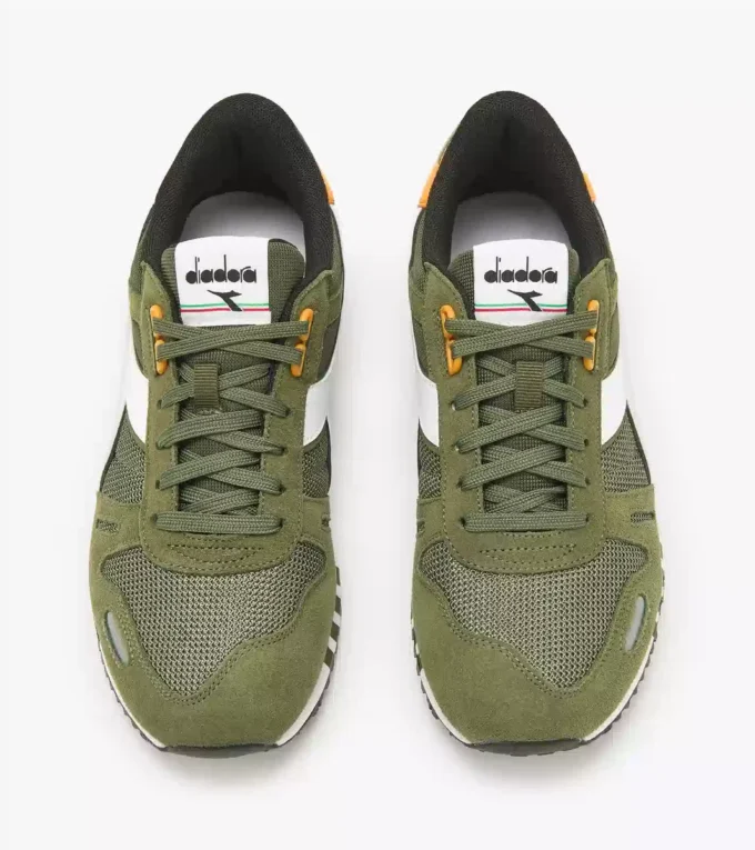 Titan Scarpe sportive